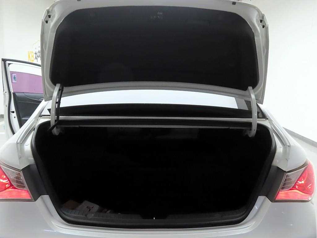 HYUNDAI Sonata 2014 - Importación desde Corea - HF Imports Iquique - Foto 16
