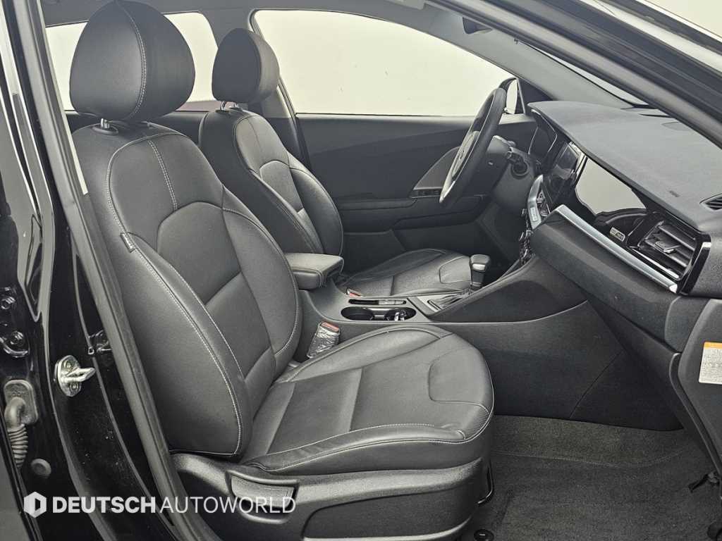 KIA Niro - Vista 10