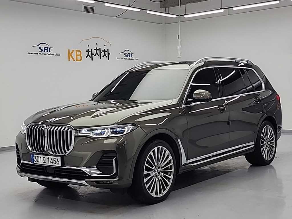 BMW X7 - Vista 4