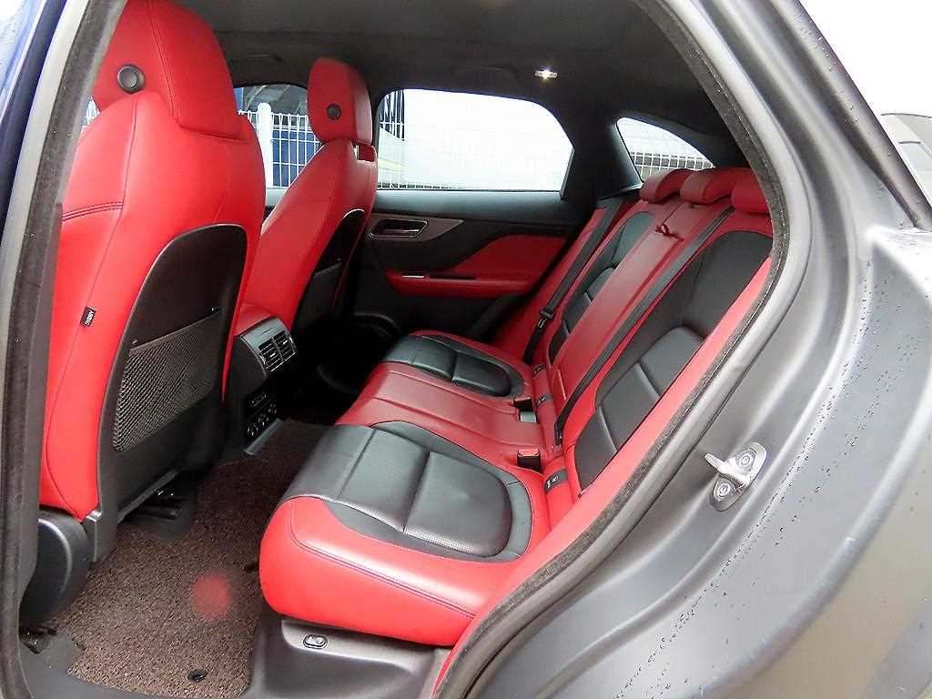 Jaguar F-PACE - Vista 6