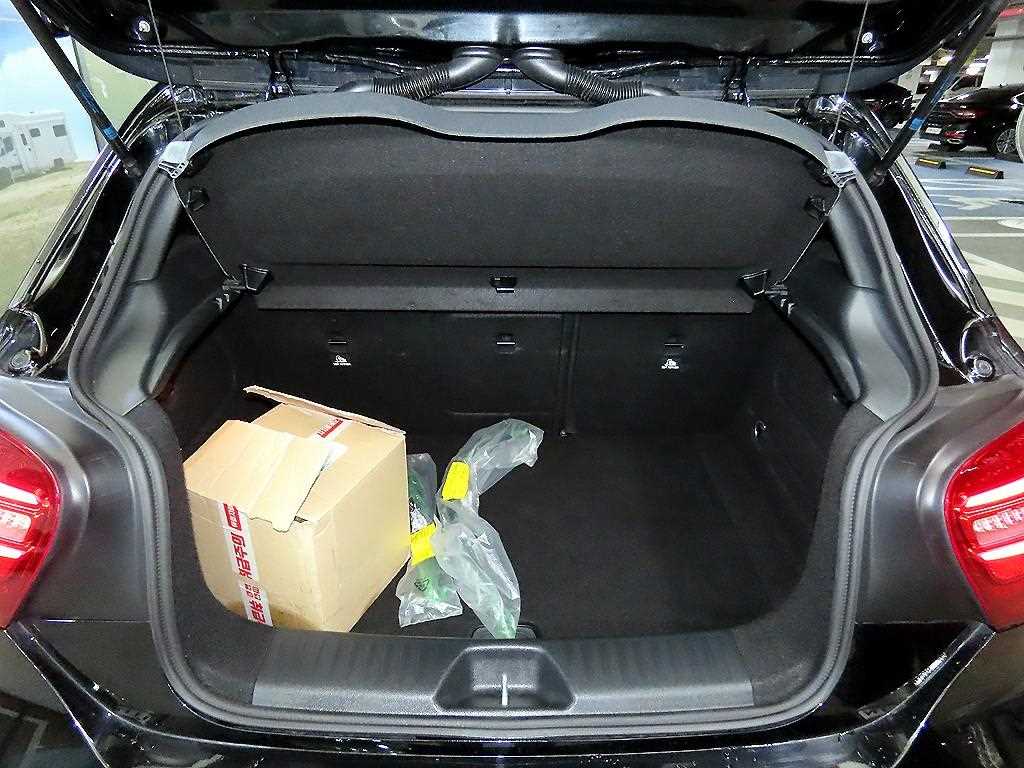 Mercedes Benz A Class 2017 - Importación desde Corea - HF Imports Iquique - Foto 17