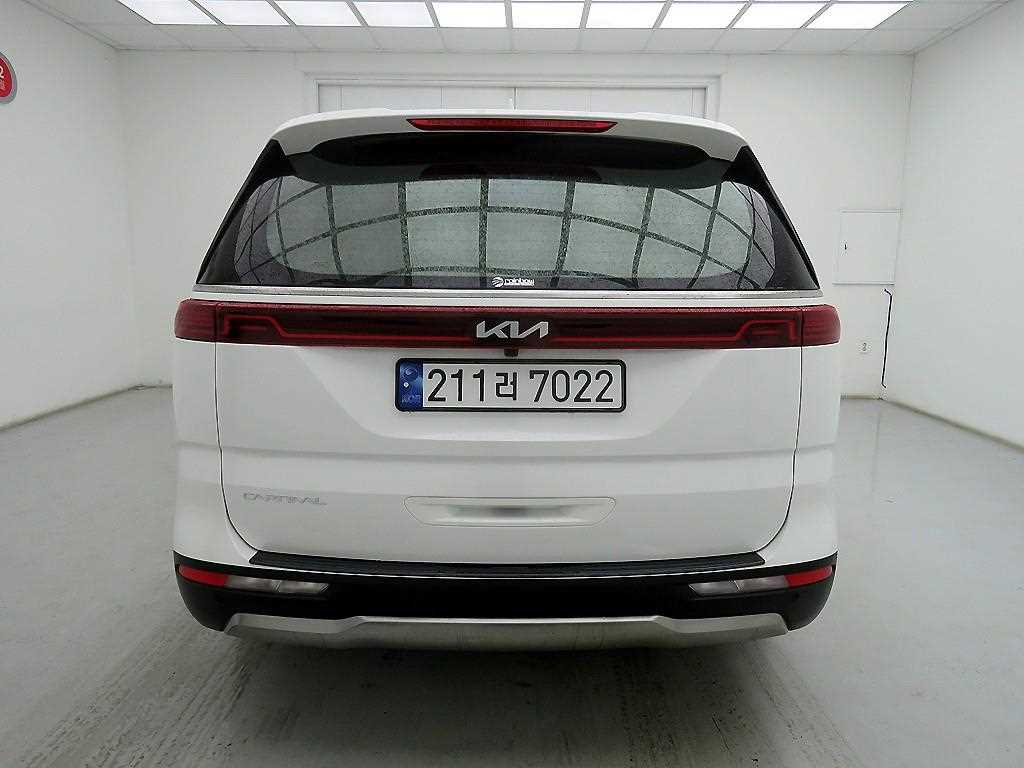 KIA Carnival - Vista 3