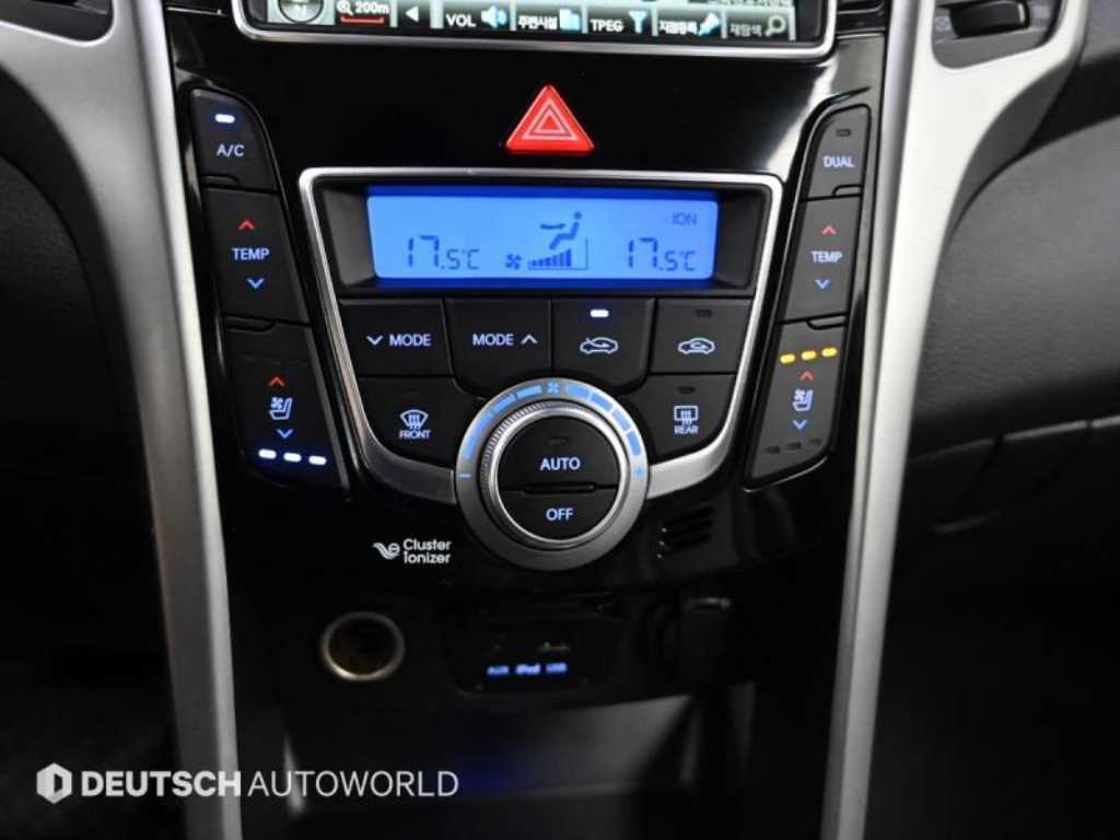 HYUNDAI i30 2014 Plateado - Importación desde Corea - HF Imports Iquique - Foto 17