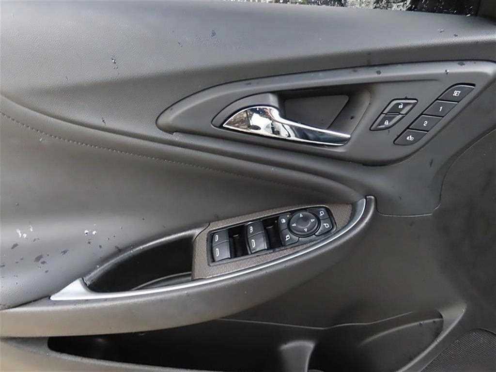 Chevrolet Malibu - Vista 6