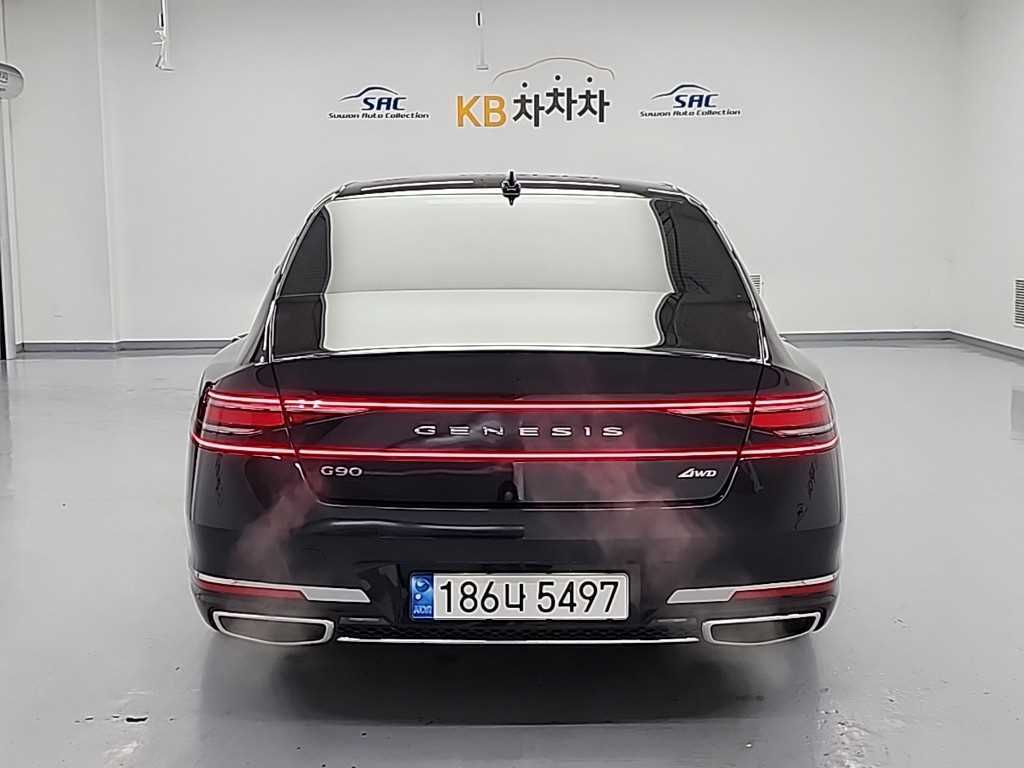 Genesis G90 - Vista 3