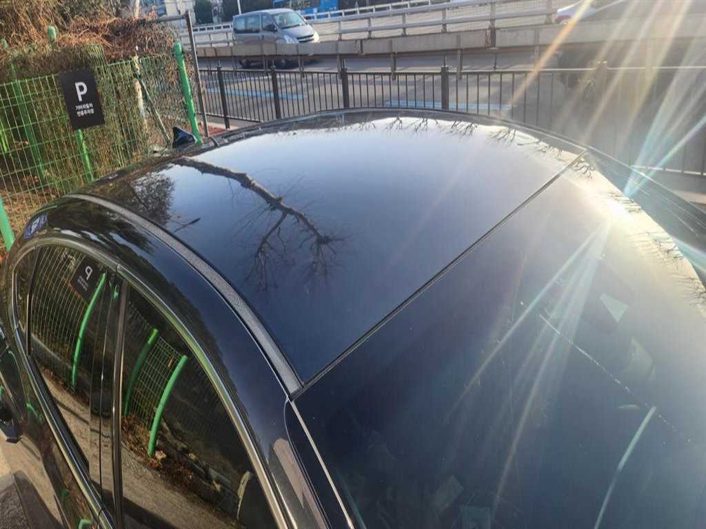 HYUNDAI Grandeur - Vista 4