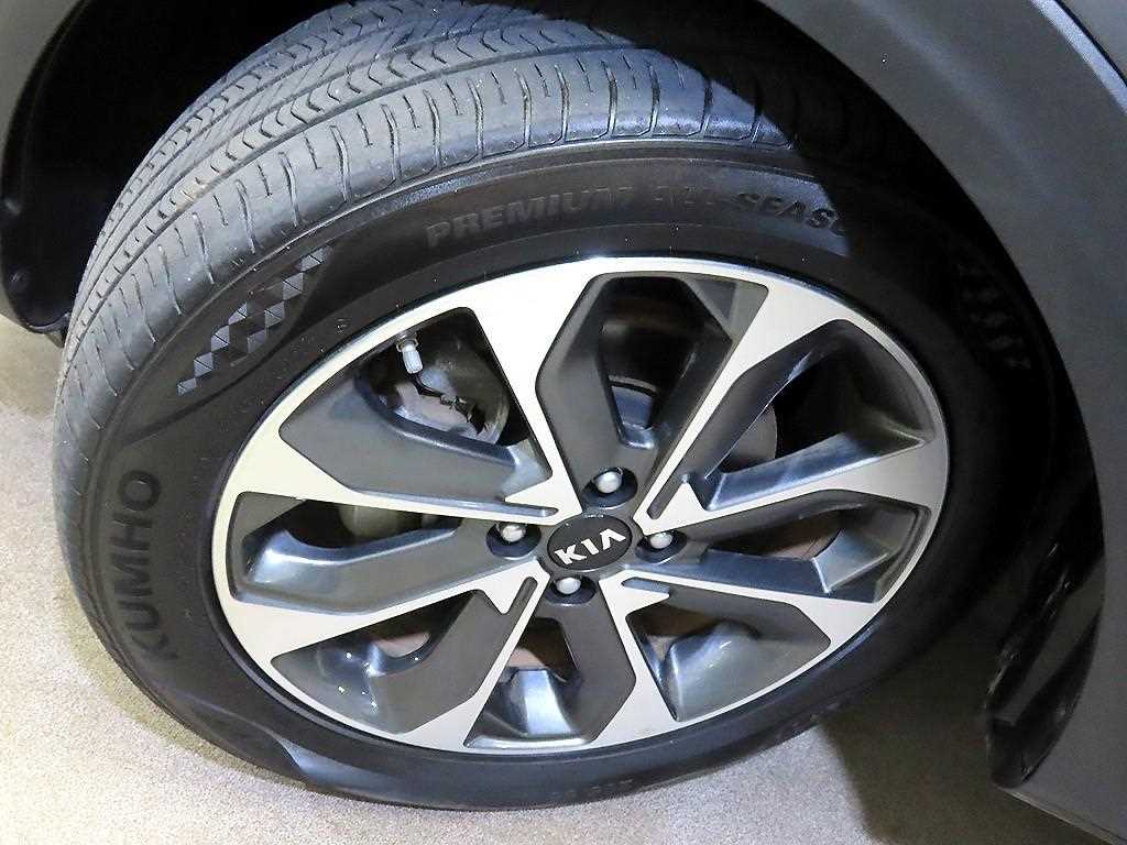 KIA Stonic 2018 - Importación desde Corea - HF Imports Iquique - Foto 20