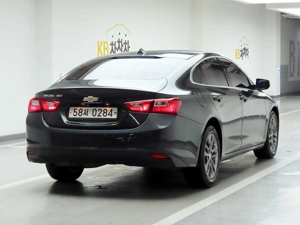 Chevrolet Malibu - Vista 4