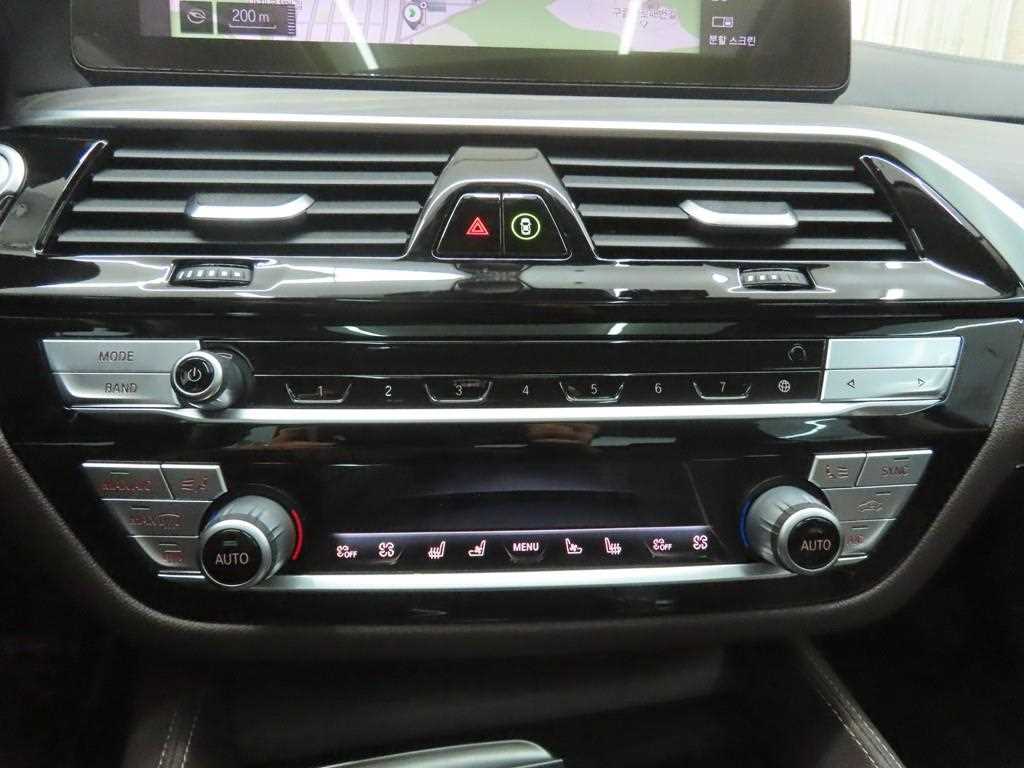 BMW 5 Series - Vista 11