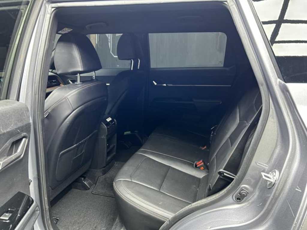 Ssangyong Torres - Vista 5