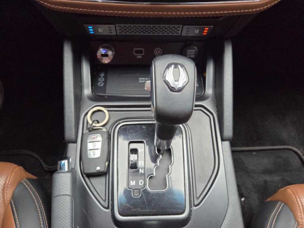 Ssangyong Rexton - Vista 10