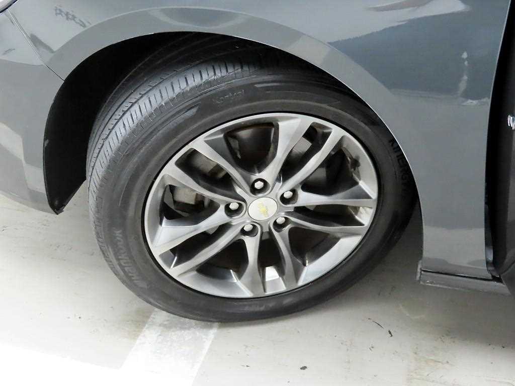 Chevrolet Malibu 2017 Gris - Importación desde Corea - HF Imports Iquique - Foto 19