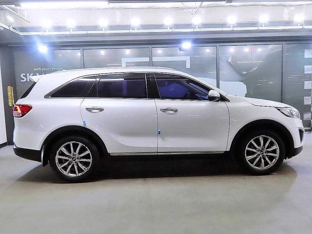 KIA Sorento - Vista 3