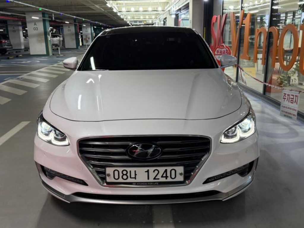 HYUNDAI Grandeur - Vista 2