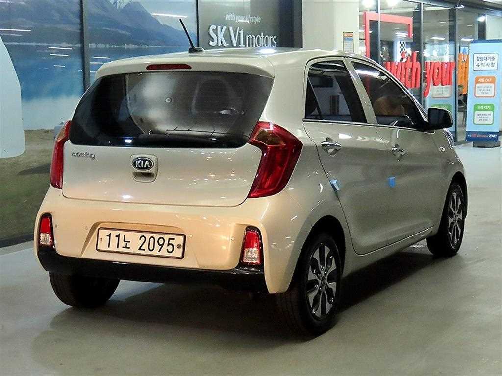 KIA Morning - Vista 4