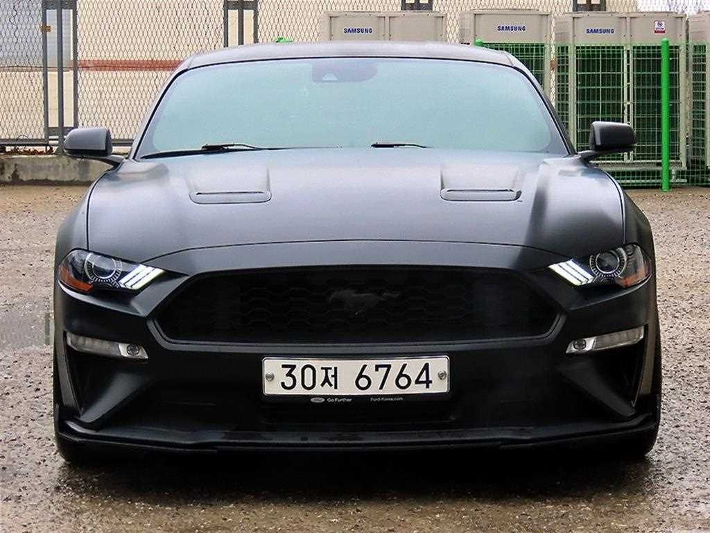 Ford Mustang 2018 Negro - Importación desde Corea - HF Imports Iquique - Foto 1
