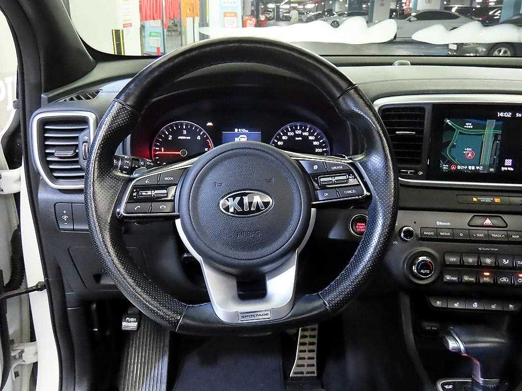 KIA Sportage - Vista 8