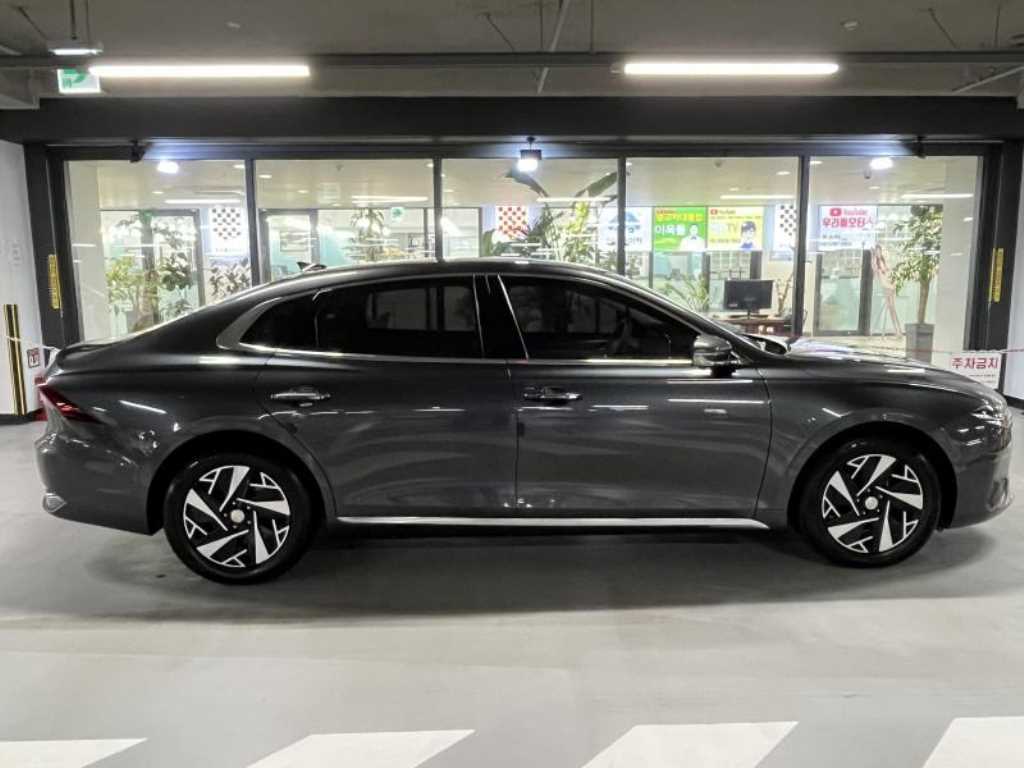 HYUNDAI Grandeur - Vista 4