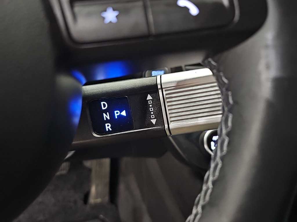 HYUNDAI Sonata - Vista 8