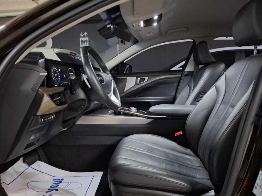 KIA K8 - Vista 6