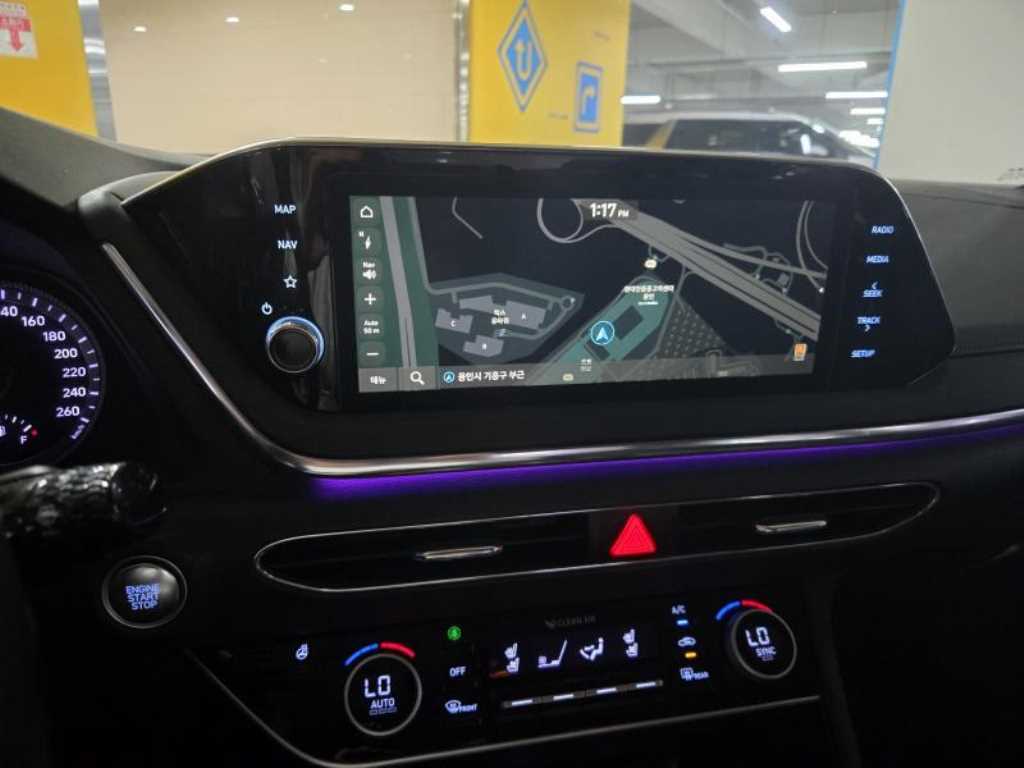 HYUNDAI Sonata - Vista 7