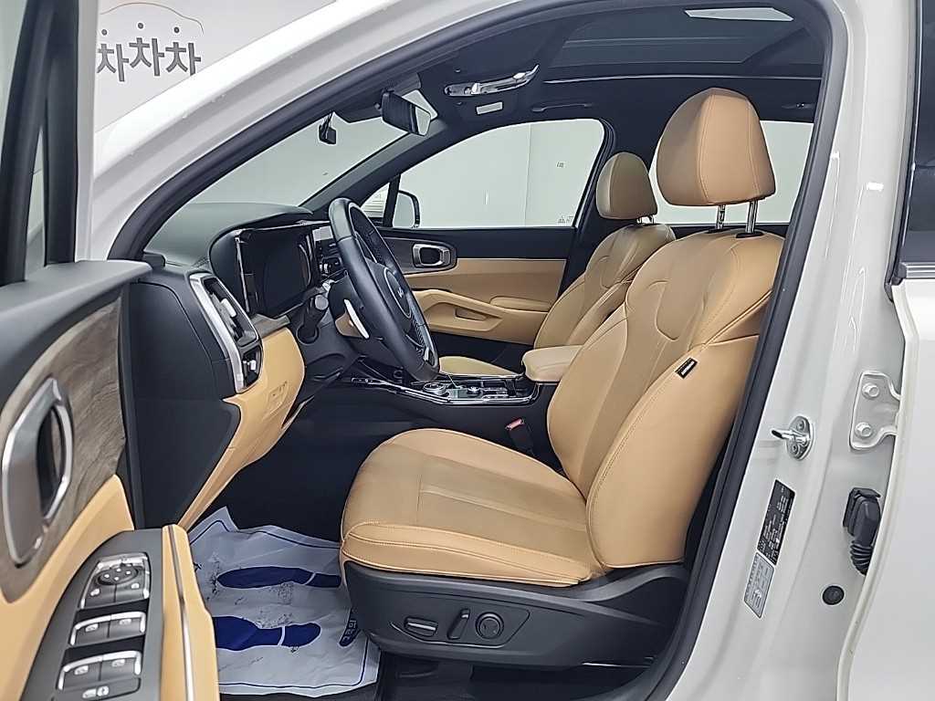 KIA Sorento - Vista 11