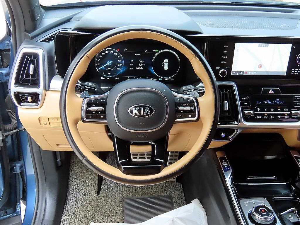 KIA Sorento - Vista 8