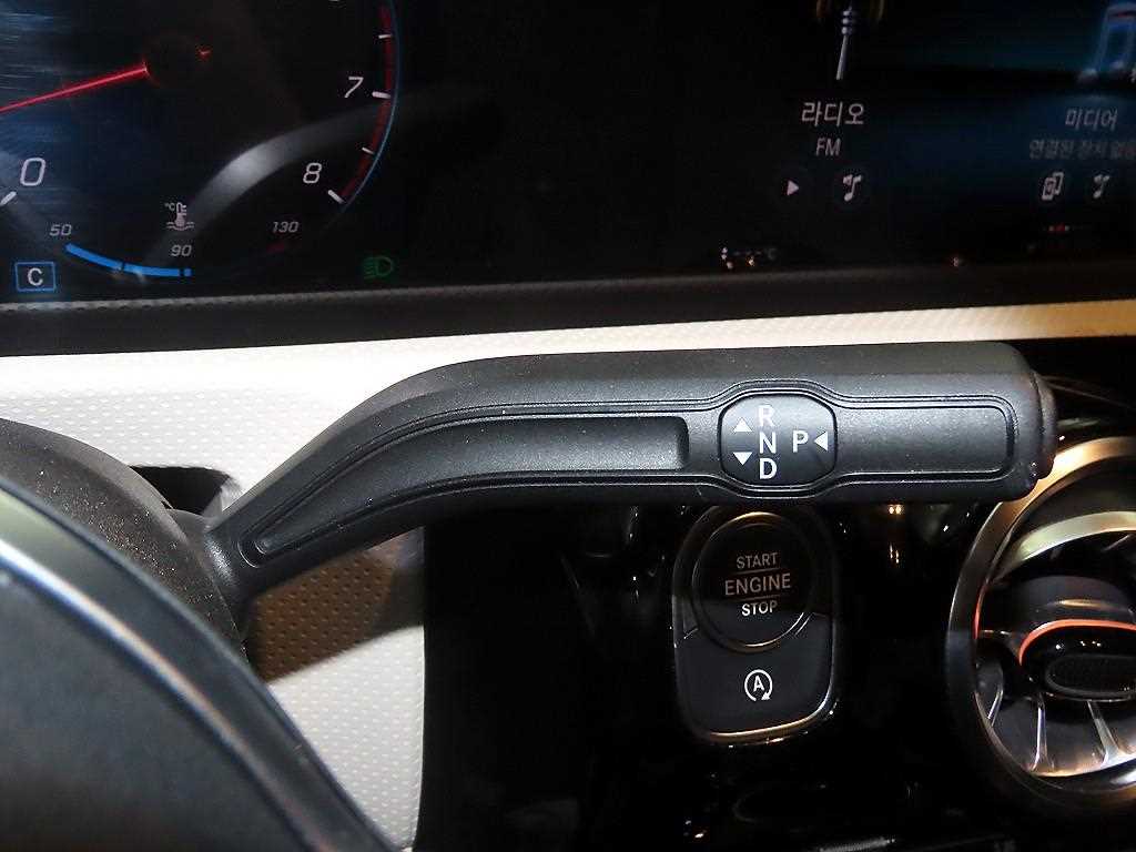 Mercedes Benz A Class - Vista 12