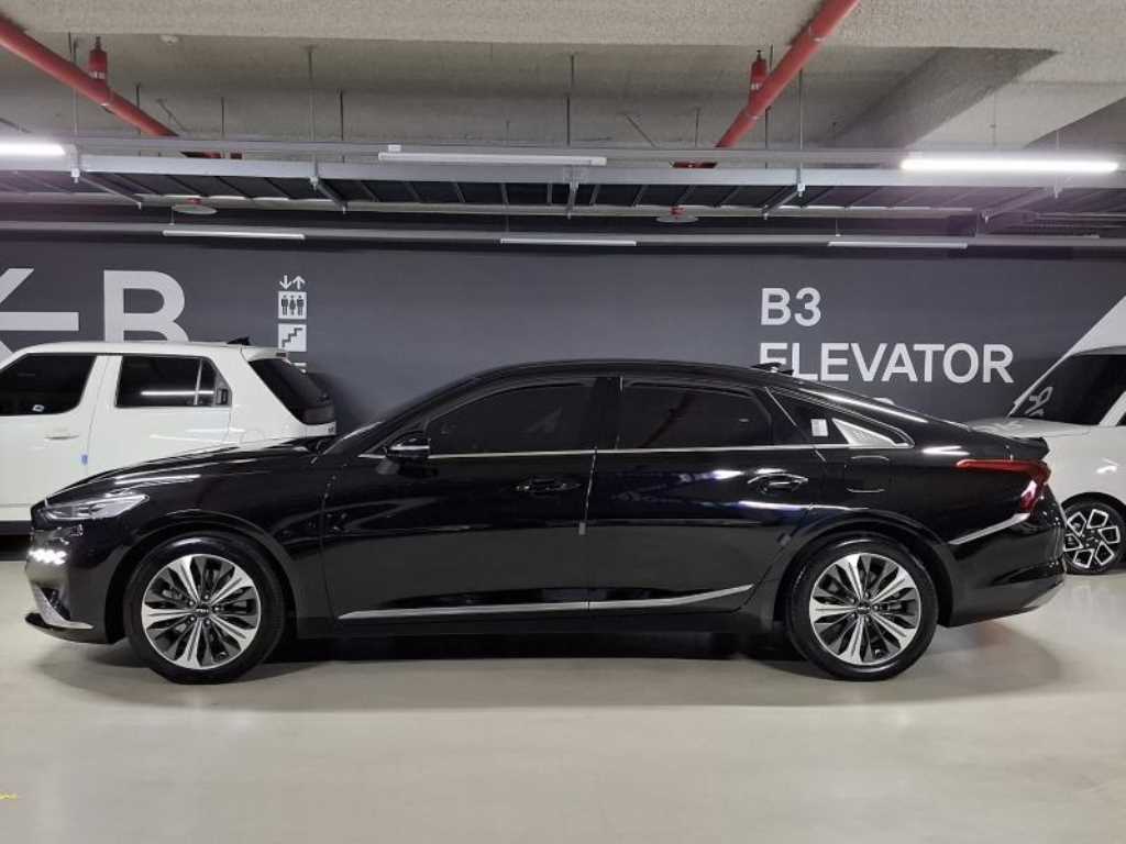 KIA K8 - Vista 5