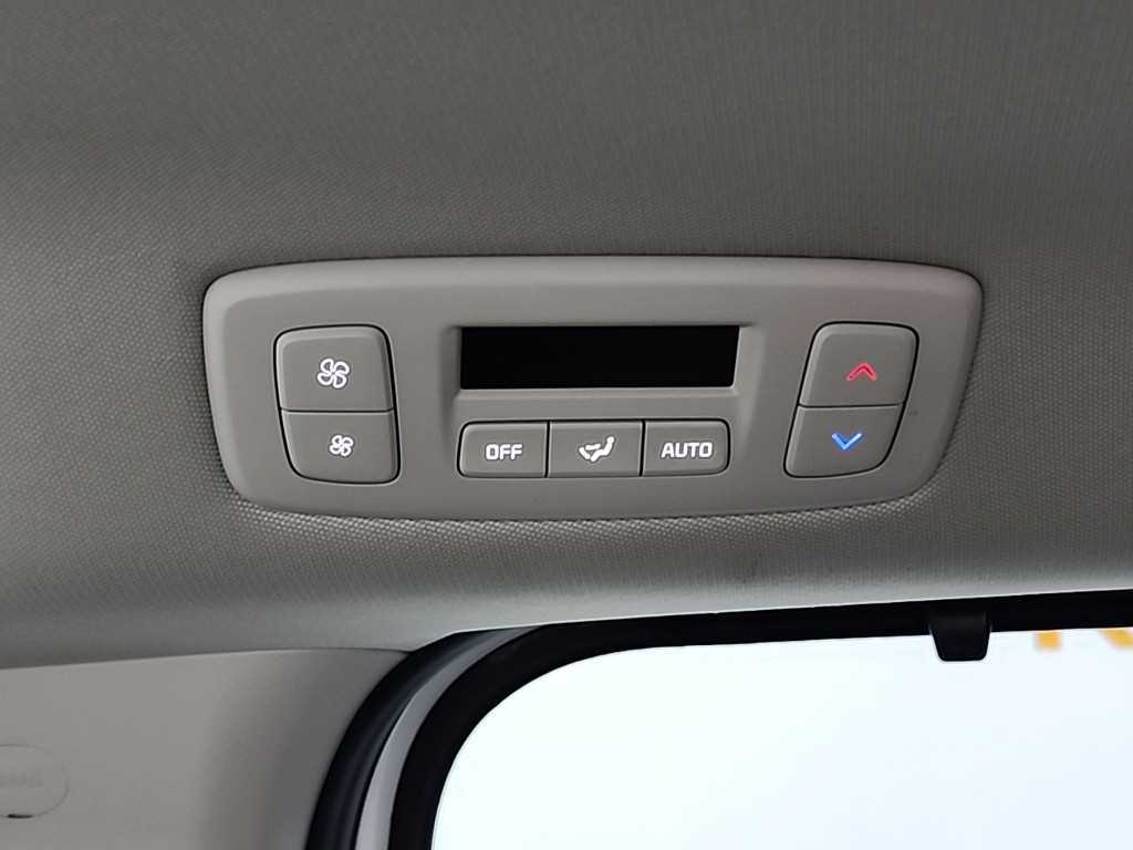 KIA Carnival 2024 Blanco - Importación desde Corea - HF Imports Iquique - Foto 13