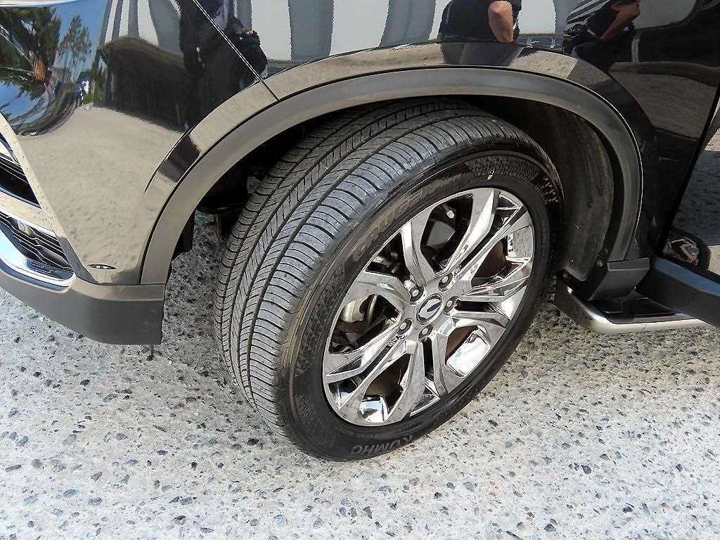Ssangyong Rexton 2018 Negro - Importación desde Corea - HF Imports Iquique - Foto 20