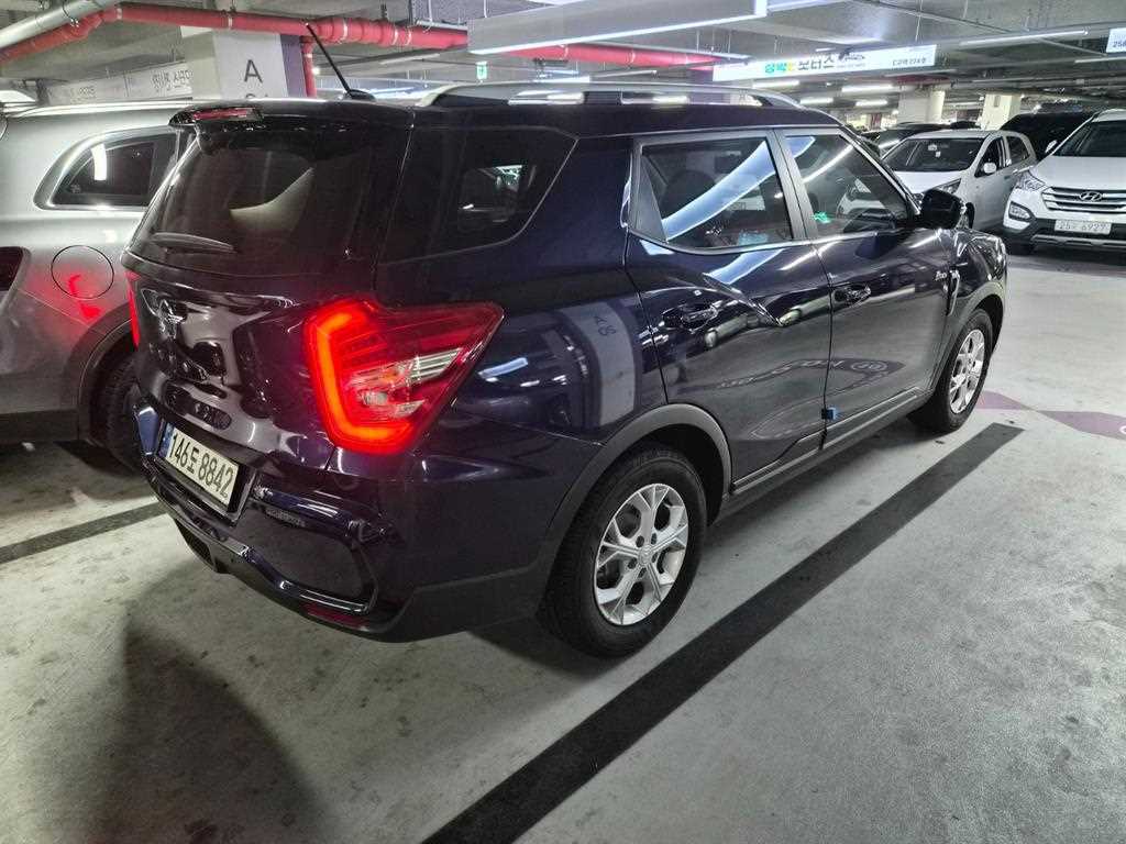 Ssangyong Tivoli - Vista 3