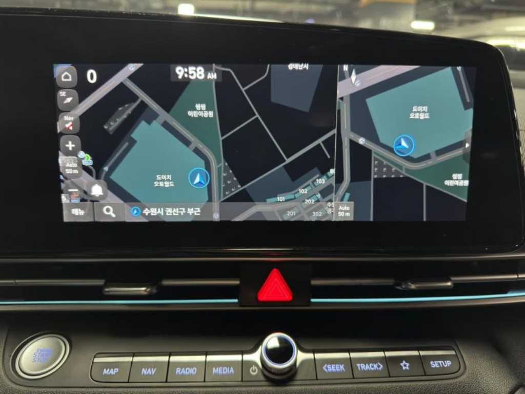 HYUNDAI Avante - Vista 8