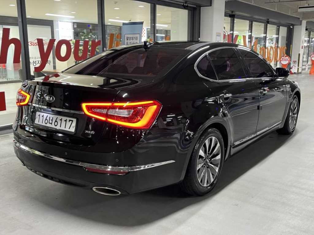 KIA K7 - Vista 4