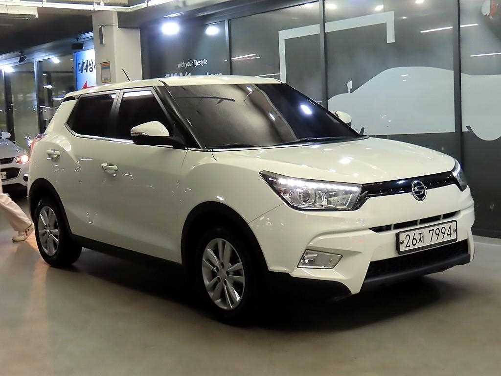 Ssangyong Tivoli 2016 - Importación desde Corea - HF Imports Iquique - Foto 1