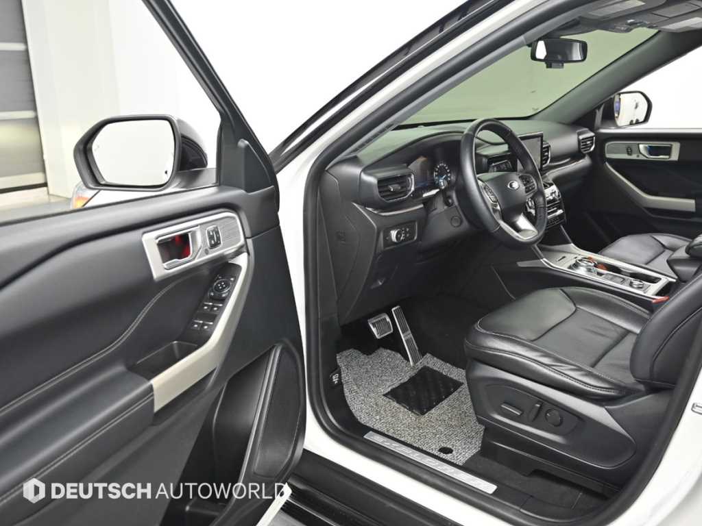 Ford Explorer - Vista 11