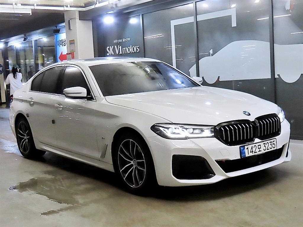 BMW 5 Series 2021 Blanco - Importación desde Corea - HF Imports Iquique - Foto 1