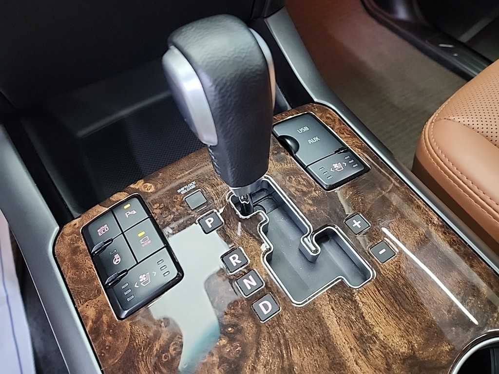 KIA Mohave - Vista 8