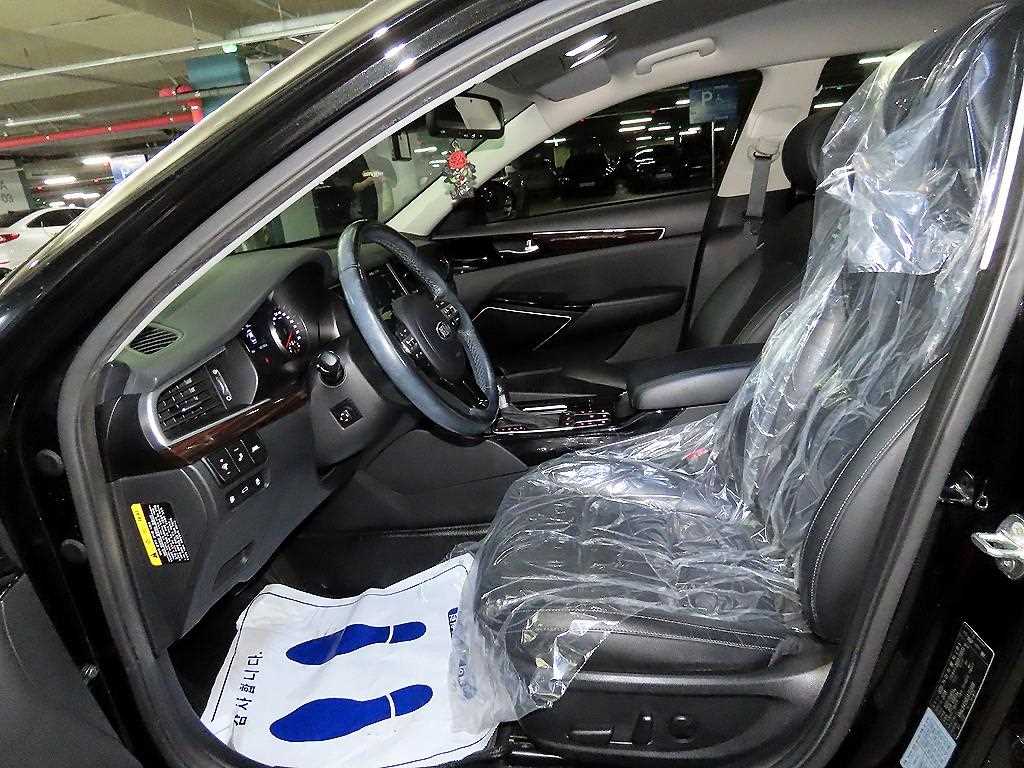 KIA K7 - Vista 6