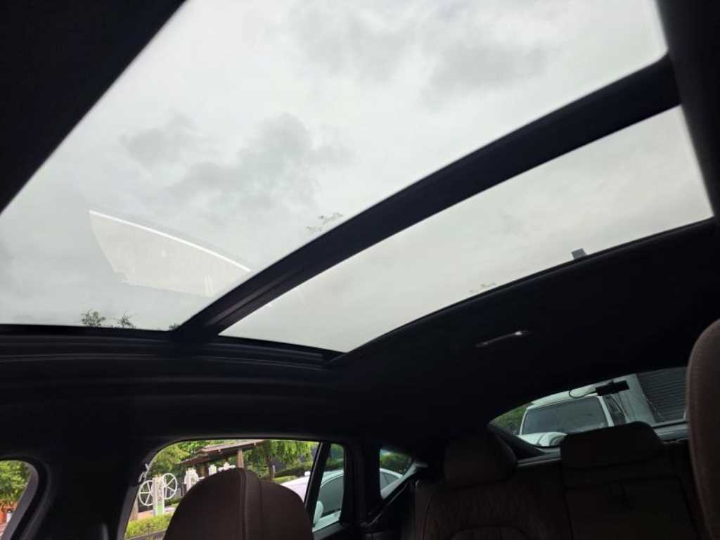 BMW X6 - Vista 8