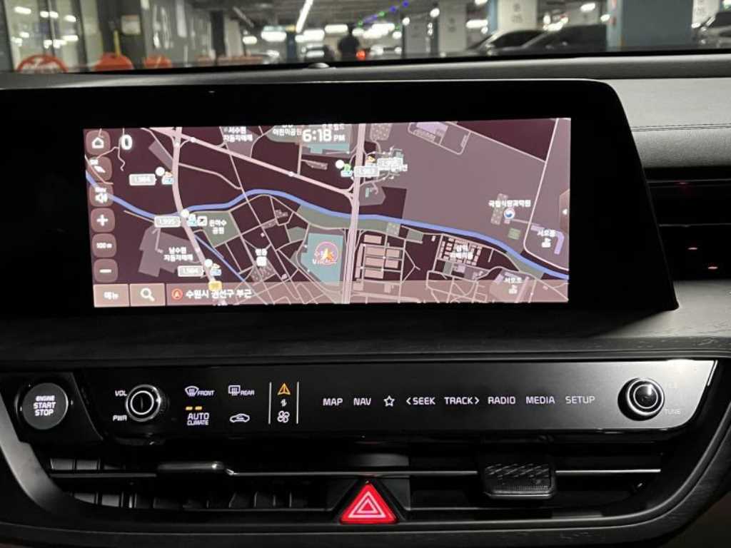 KIA K8 - Vista 10