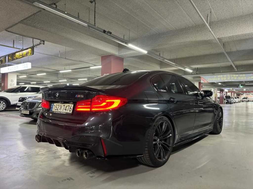 BMW 5 Series - Vista 4