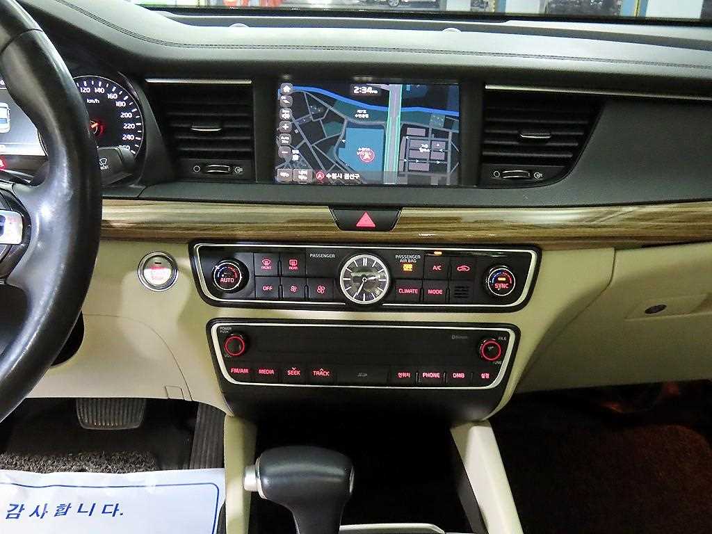 KIA K7 - Vista 11