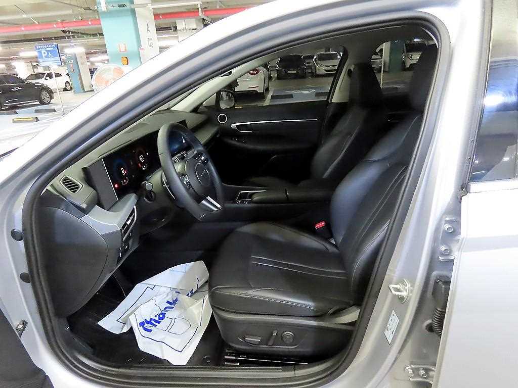HYUNDAI Sonata - Vista 6
