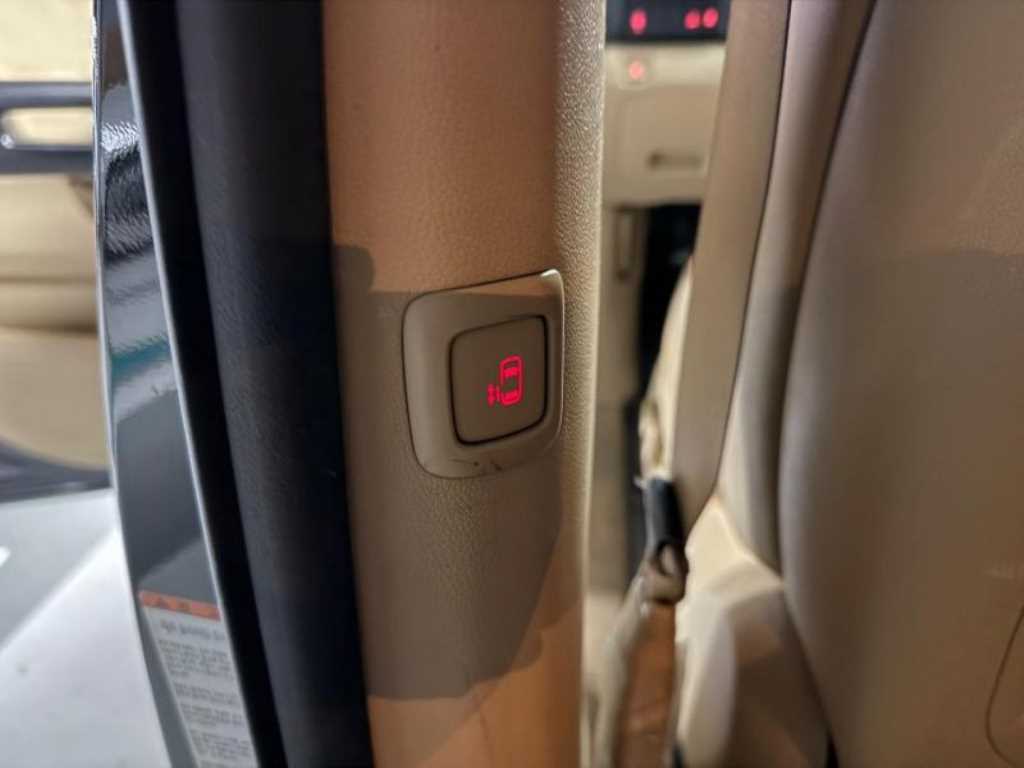 KIA Carnival 2016 Negro - Importación desde Corea - HF Imports Iquique - Foto 16