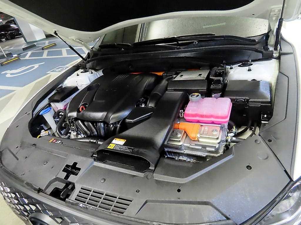 HYUNDAI Grandeur 2023 Blanco - Importación desde Corea - HF Imports Iquique - Foto 19