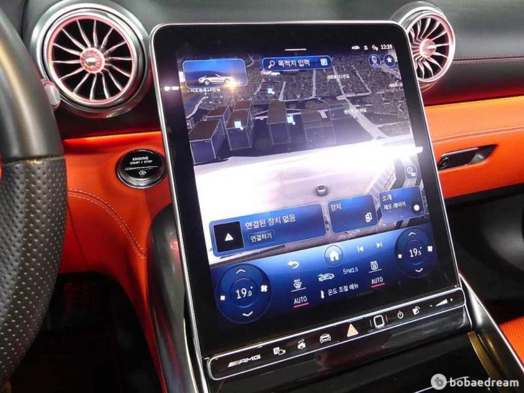 Mercedes Benz SL Class - Vista 11
