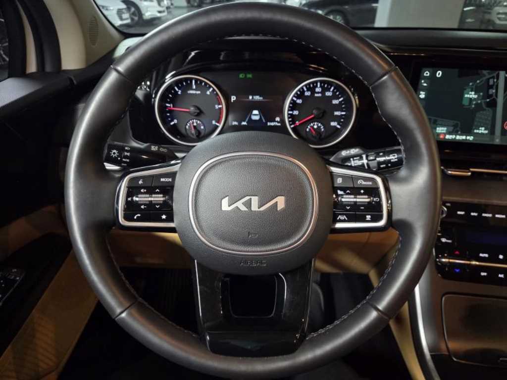 KIA Carnival 2023 Blanco - Importación desde Corea - HF Imports Iquique - Foto 13