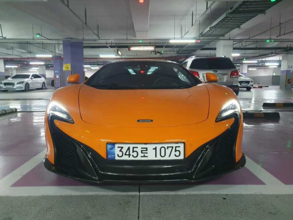 McLaren 650S