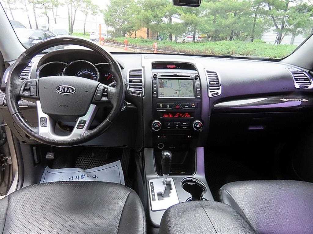 KIA Sorento - Vista 7